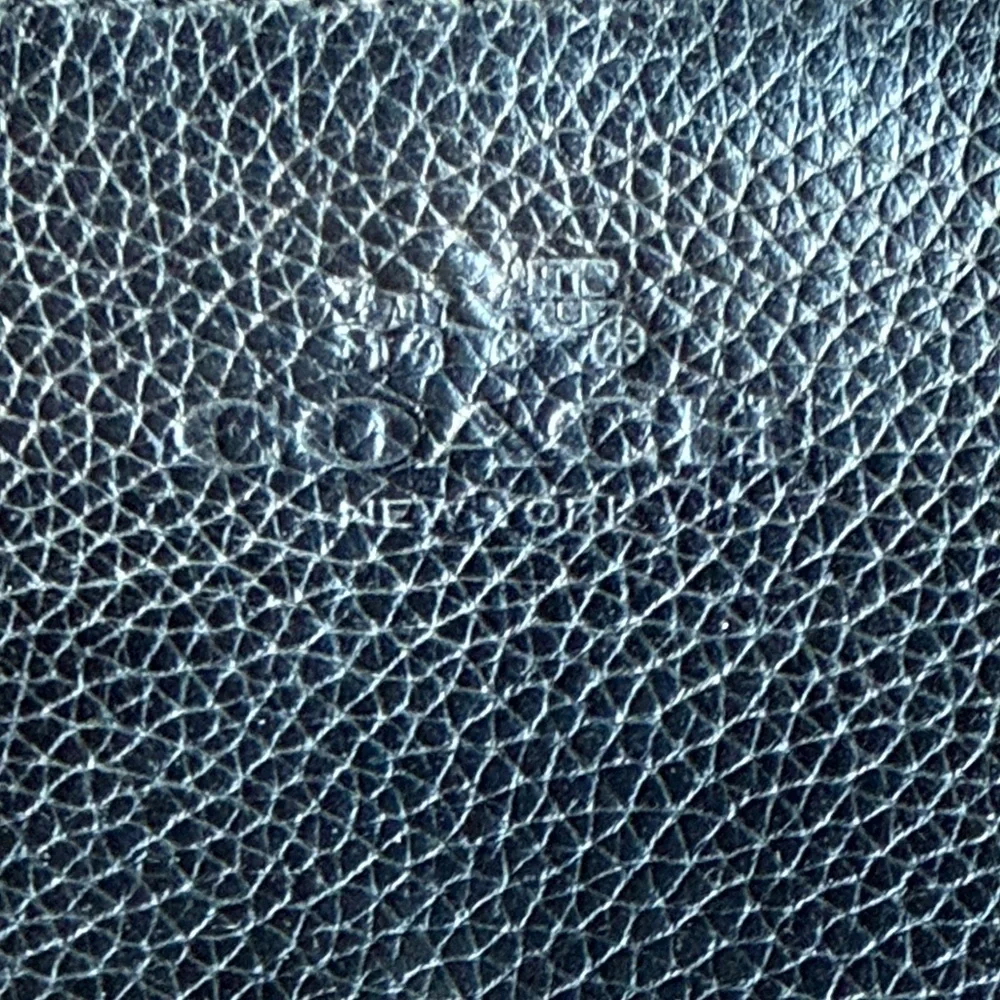 Coach Black Leather Wristlet double zipper black